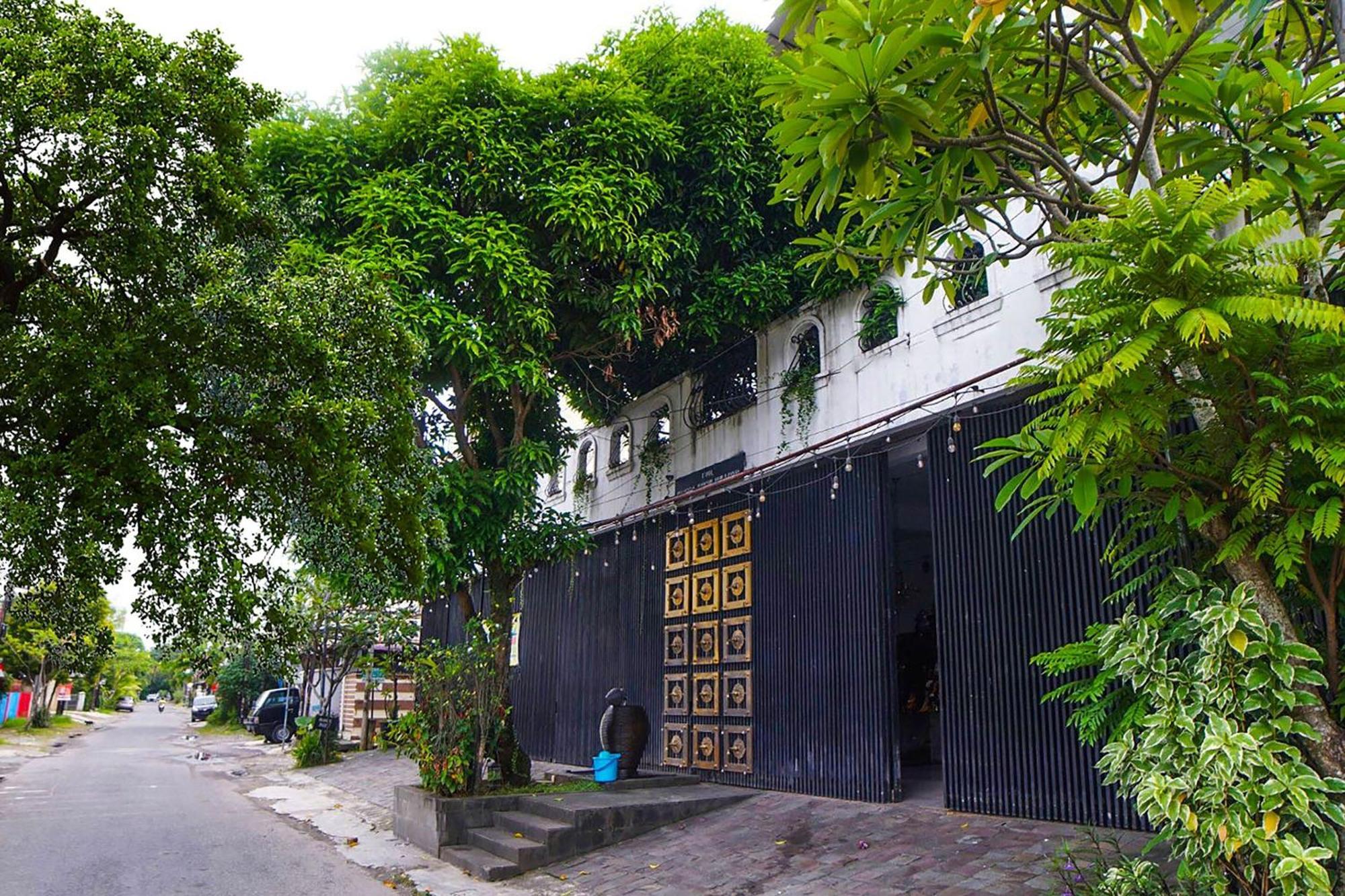 Super Oyo 91627 Wika Wiki Homestay Medan Eksteriør billede